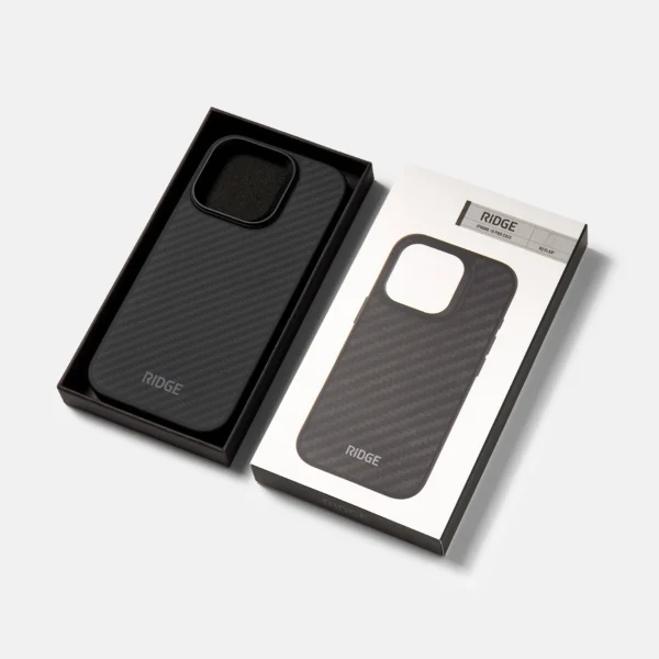 Iphone 16 Pro Carbon Case Only - Image 4